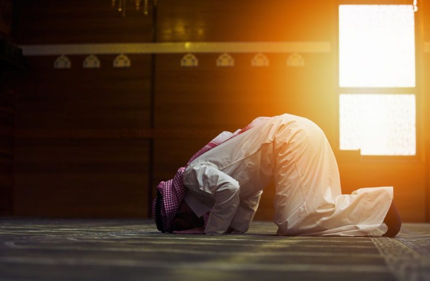 Sujud yang Manis di Penghujung Ramadhan